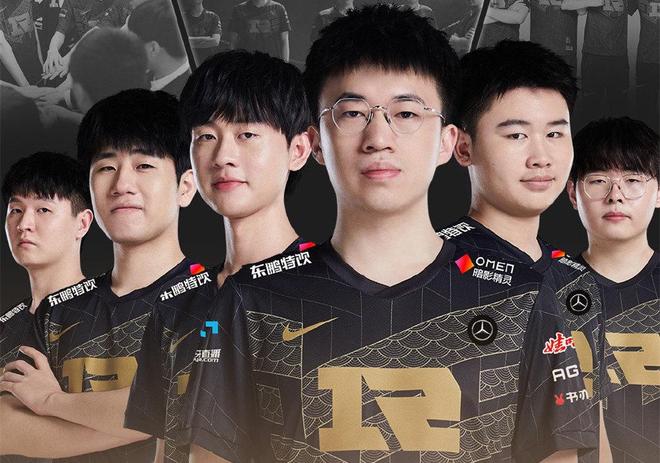 由球员的现 由球员的现