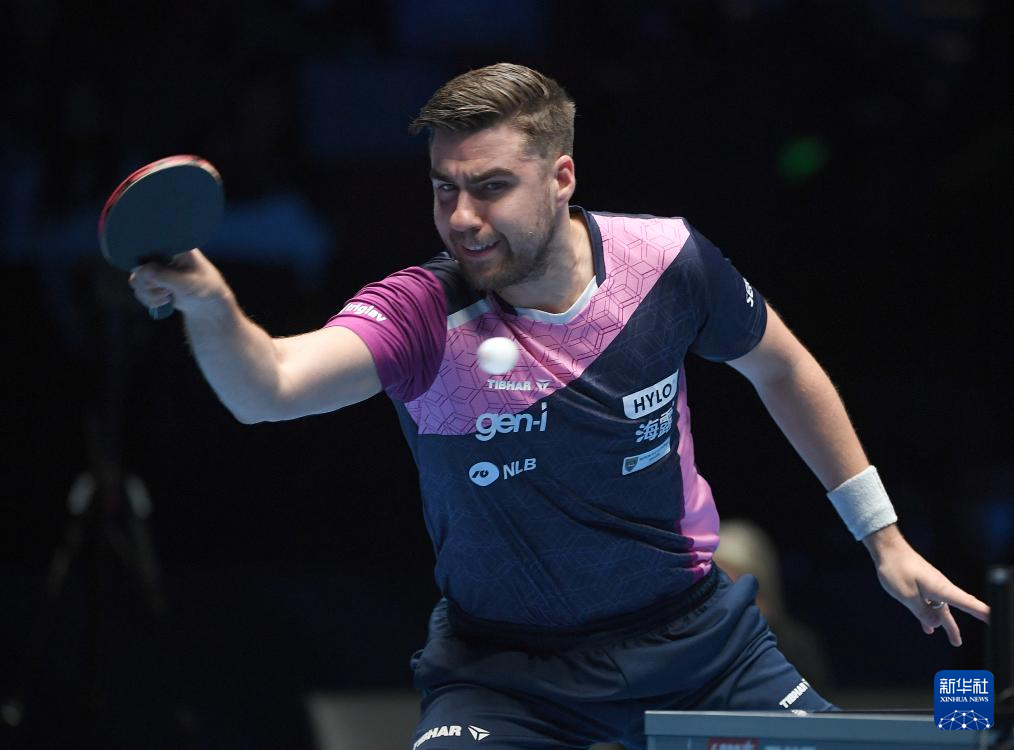 加盟巴萨 加盟巴萨