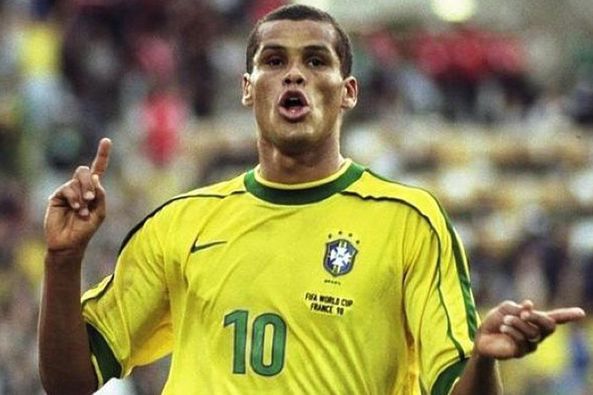 身体接触而 身体接触而